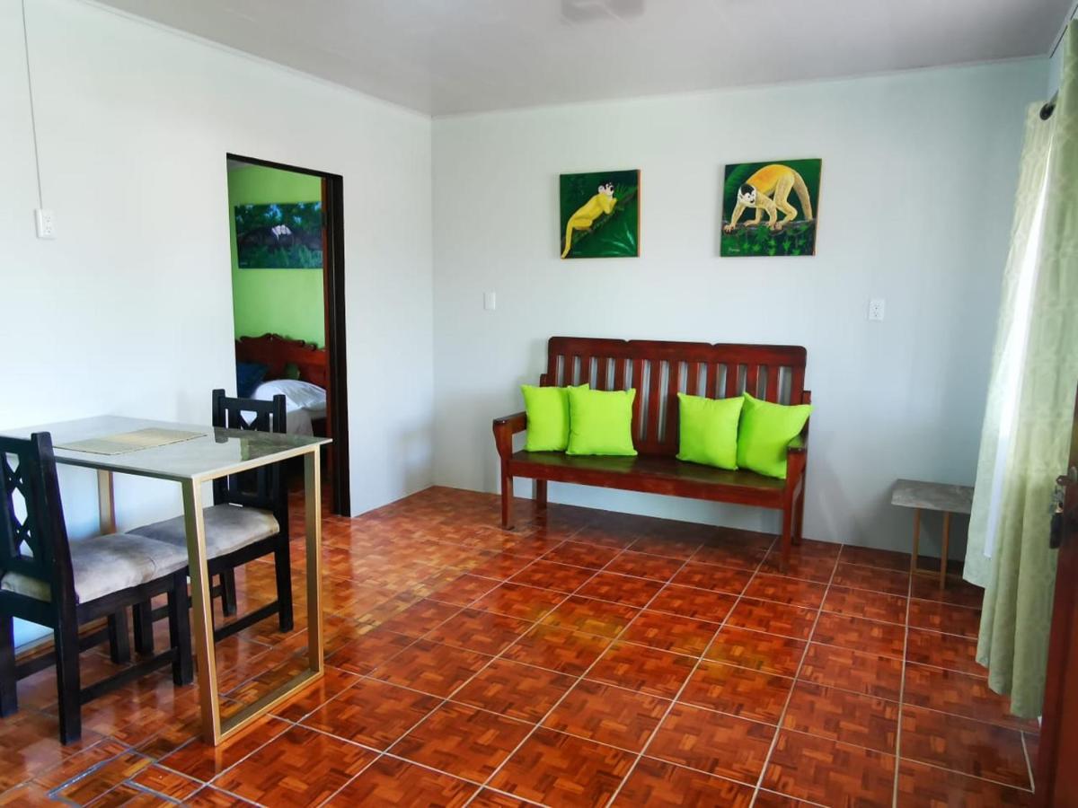 The Corner Airbnb Puerto Jiménez Extérieur photo